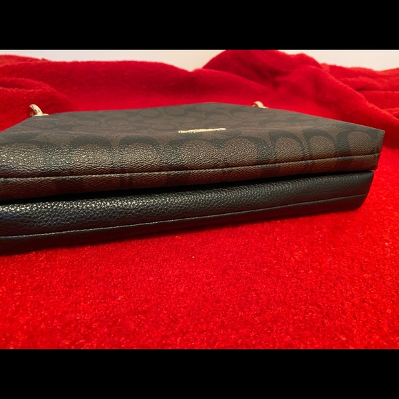 Coach Lyla Crossbody in Signature Canvas - Picture 15 of 16